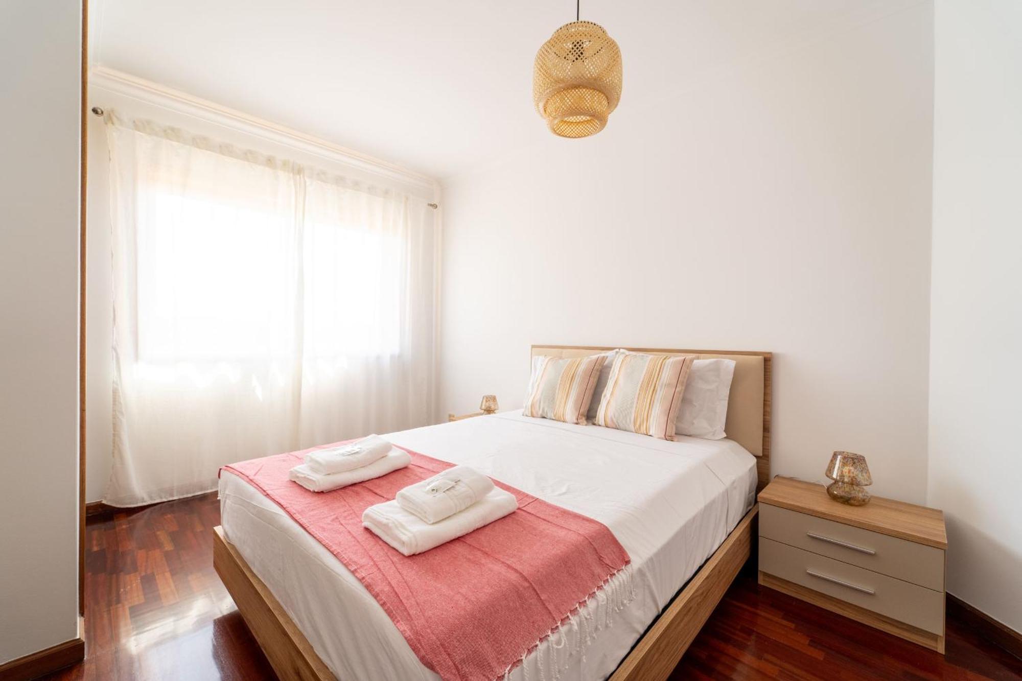 Beach Flat By House And People เวียนา โด กัสเตโล ภายนอก รูปภาพ